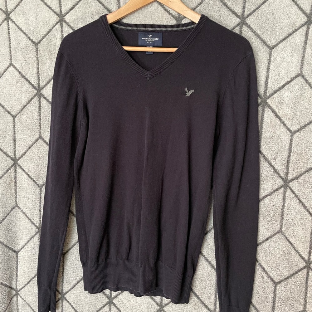 American Eagle V-neck Pullover Sweater XS